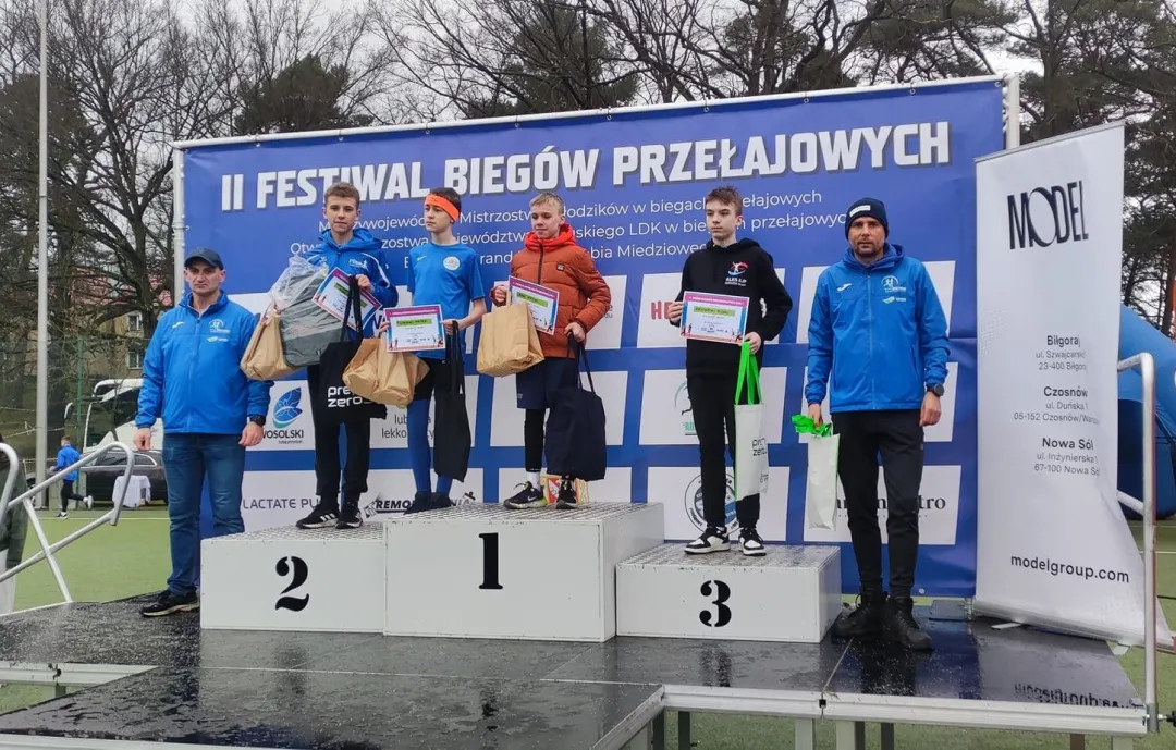 Adam Abdelmoneim z SP1 Lwówek Śląski wicemistrzem w biegach przełajowych