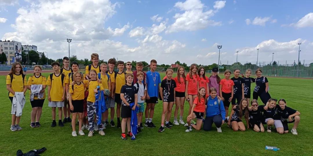 Lwóweccy uczniowie na Mistrzostwach Dolnego Śląska w Lekkoatletyce