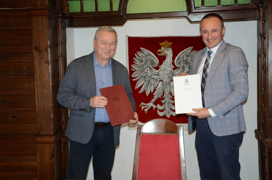 Mirsk podpisał umowę ze Świerzawą. Chcą przede wszystkim inwestować w tereny zielone