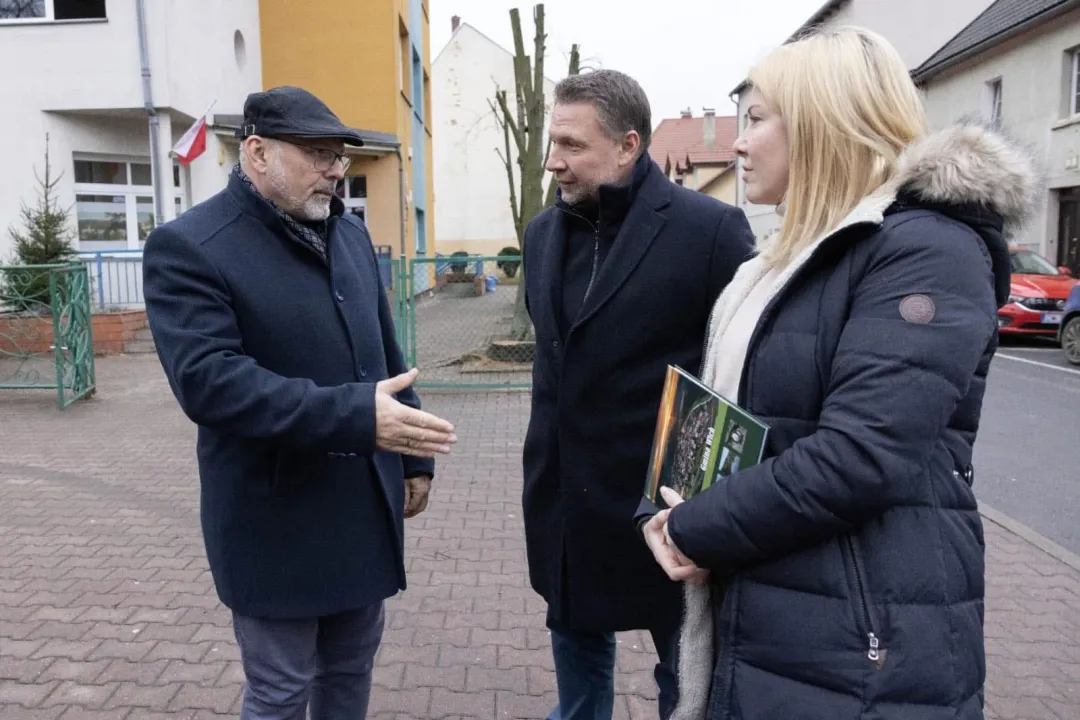 Ponad 10 milionów dla Wlenia! Rządowe wsparcie na odbudowę szkół i przedszkoli