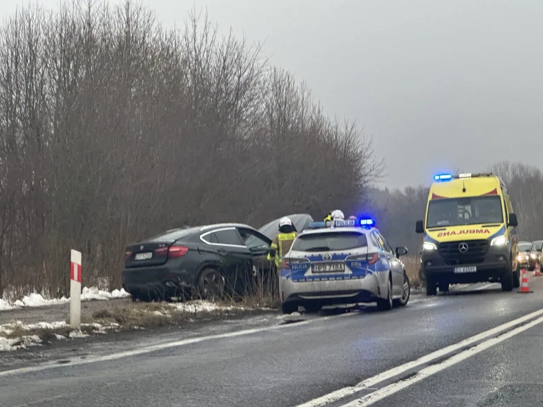 Wypadek na DK30 - Biedrzychowice. Jedna osoba poszkodowana
