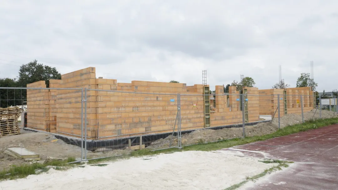 Prace w szkołach w powiecie lwóweckim idą pełną parą