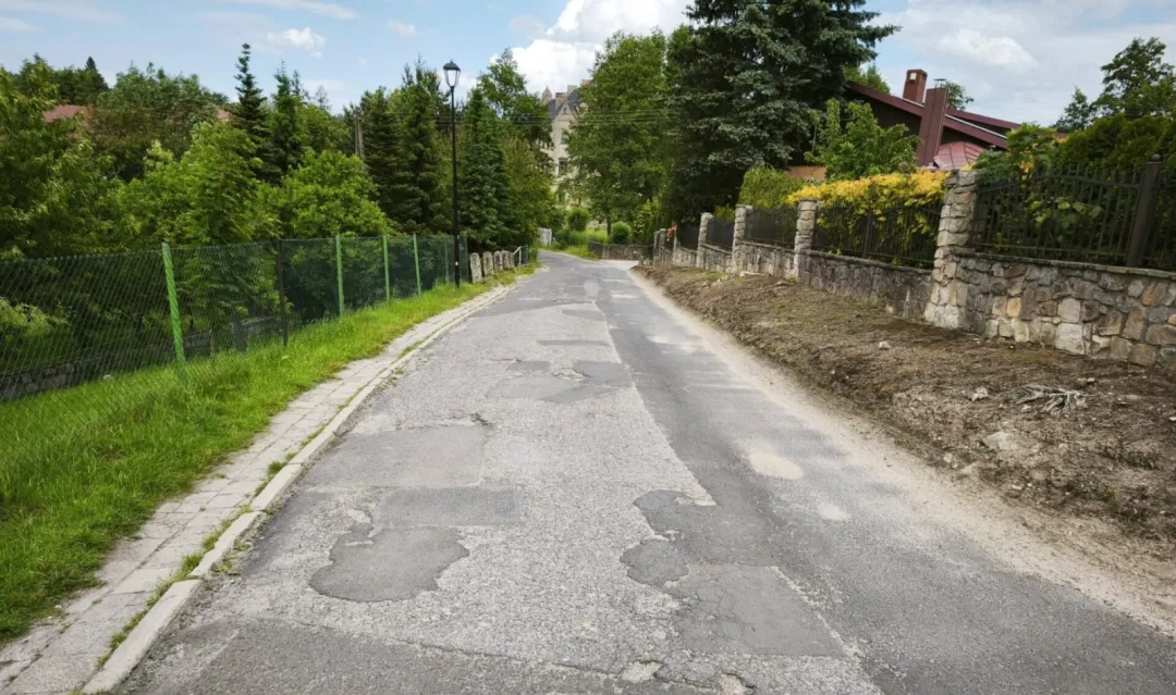 Rusza przebudowa ulicy Pałacowej w Lwówku Śląskim