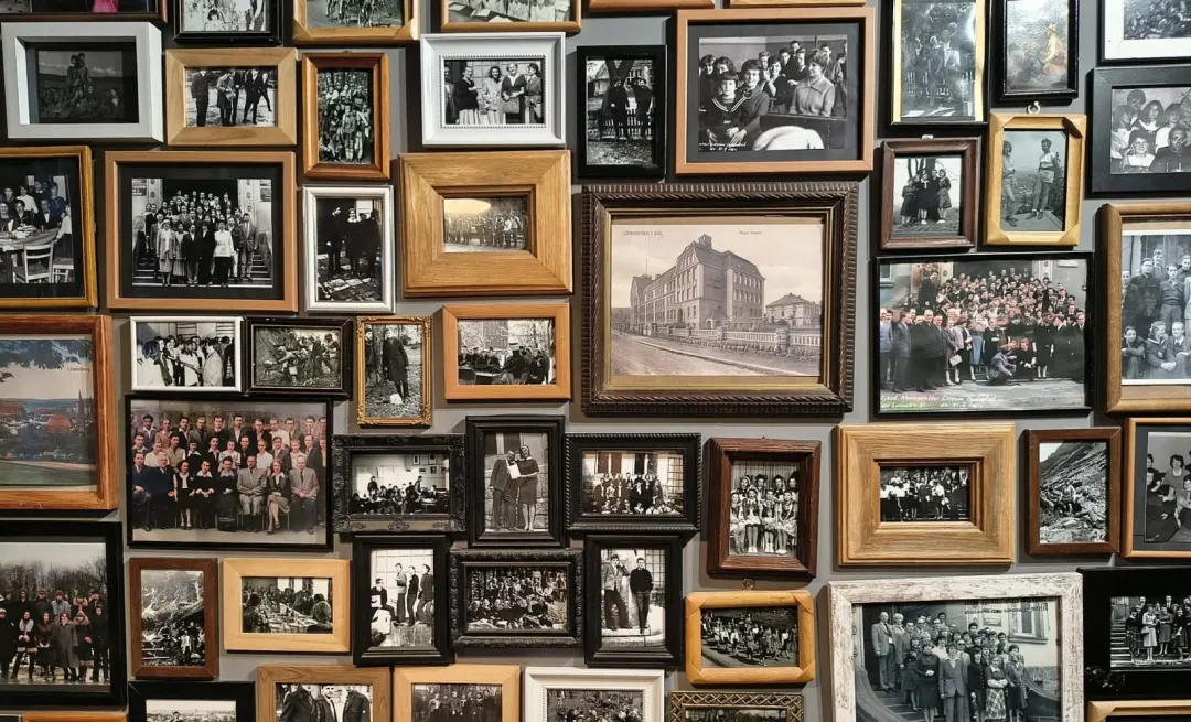 ZSOiZ Lwówek Śl. apeluje do absolwentów i byłych pracowników. Trwa zbiórka archiwalnych fotografii