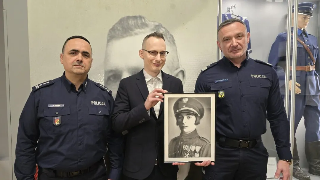 Niezwykły talent informatyka z lwóweckiej komendy