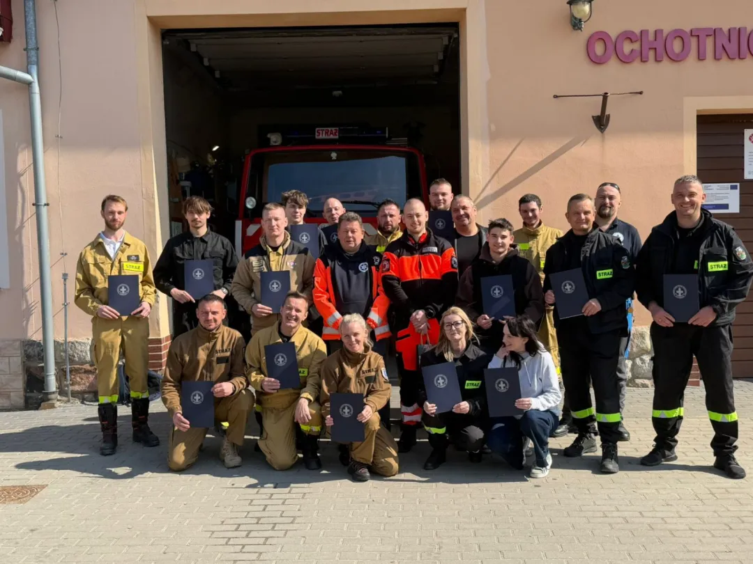 Druhowie z OSP z Gminy Wleń gotowi do niesienia pomocy po kursie pierwszej pomocy
