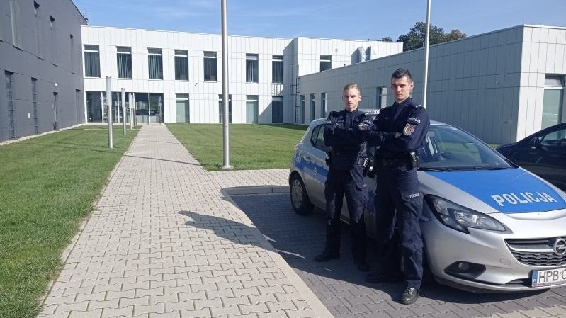 Uratowali mężczyznę, który chciał skoczyć z mostu