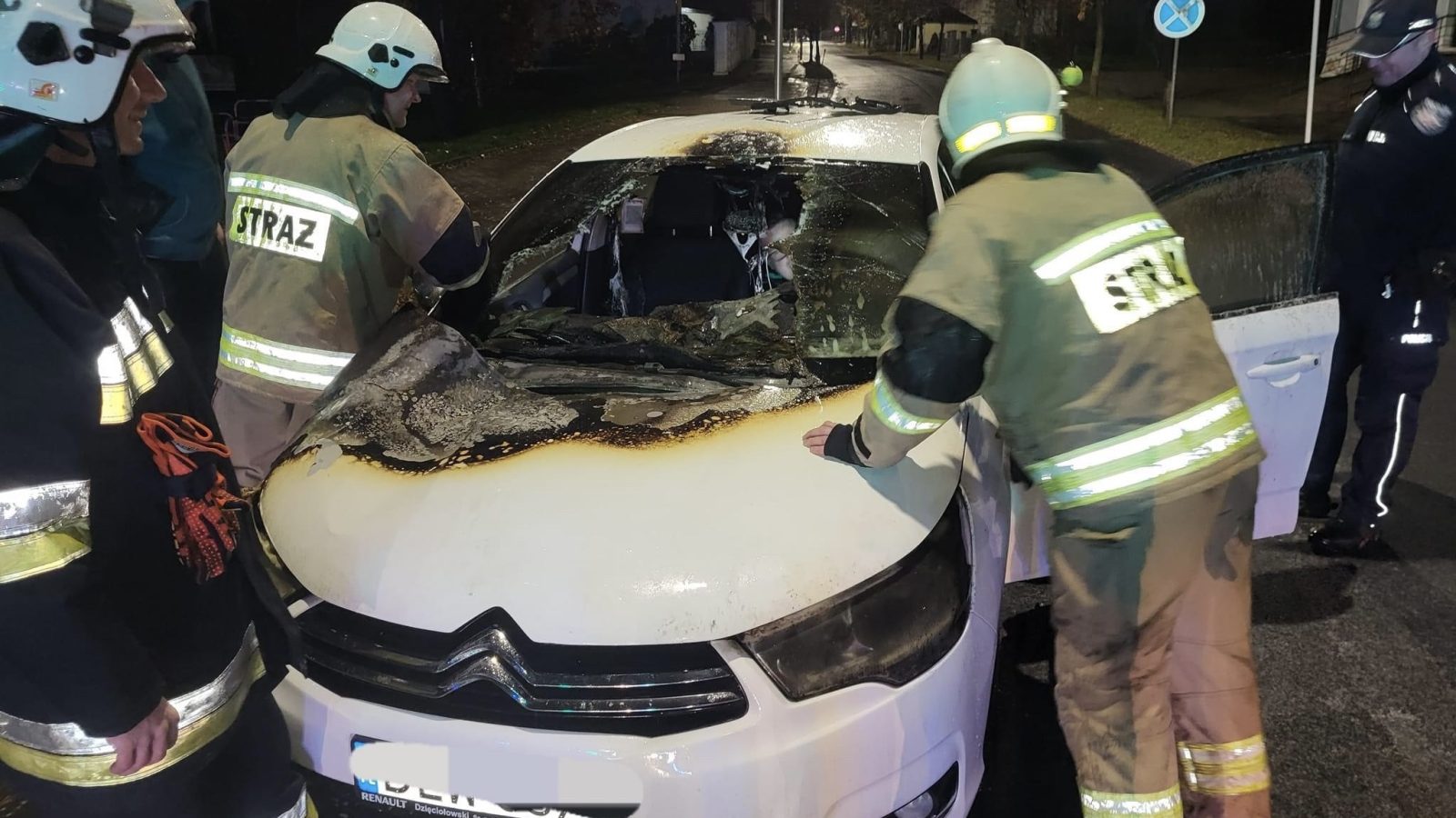 Spłonął Citroën w Gryfowie Śląskim