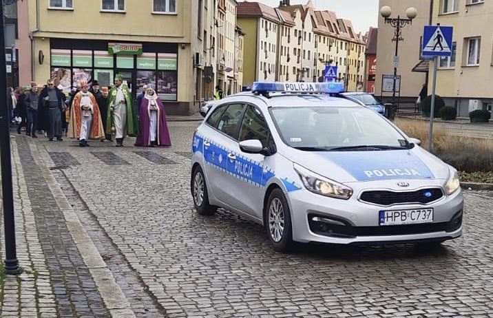 Służby mundurowe zapewniły spokojny przebieg Orszaku Trzech Króli