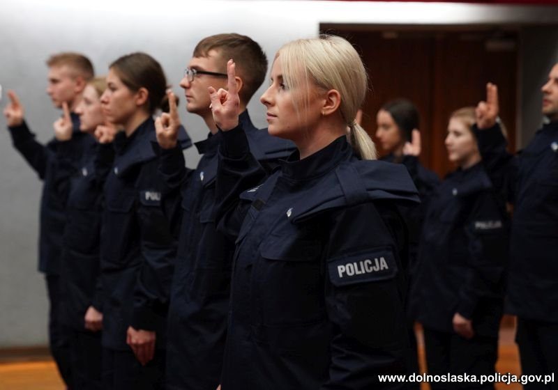 Nowy policjant w szeregach lwóweckiej policji