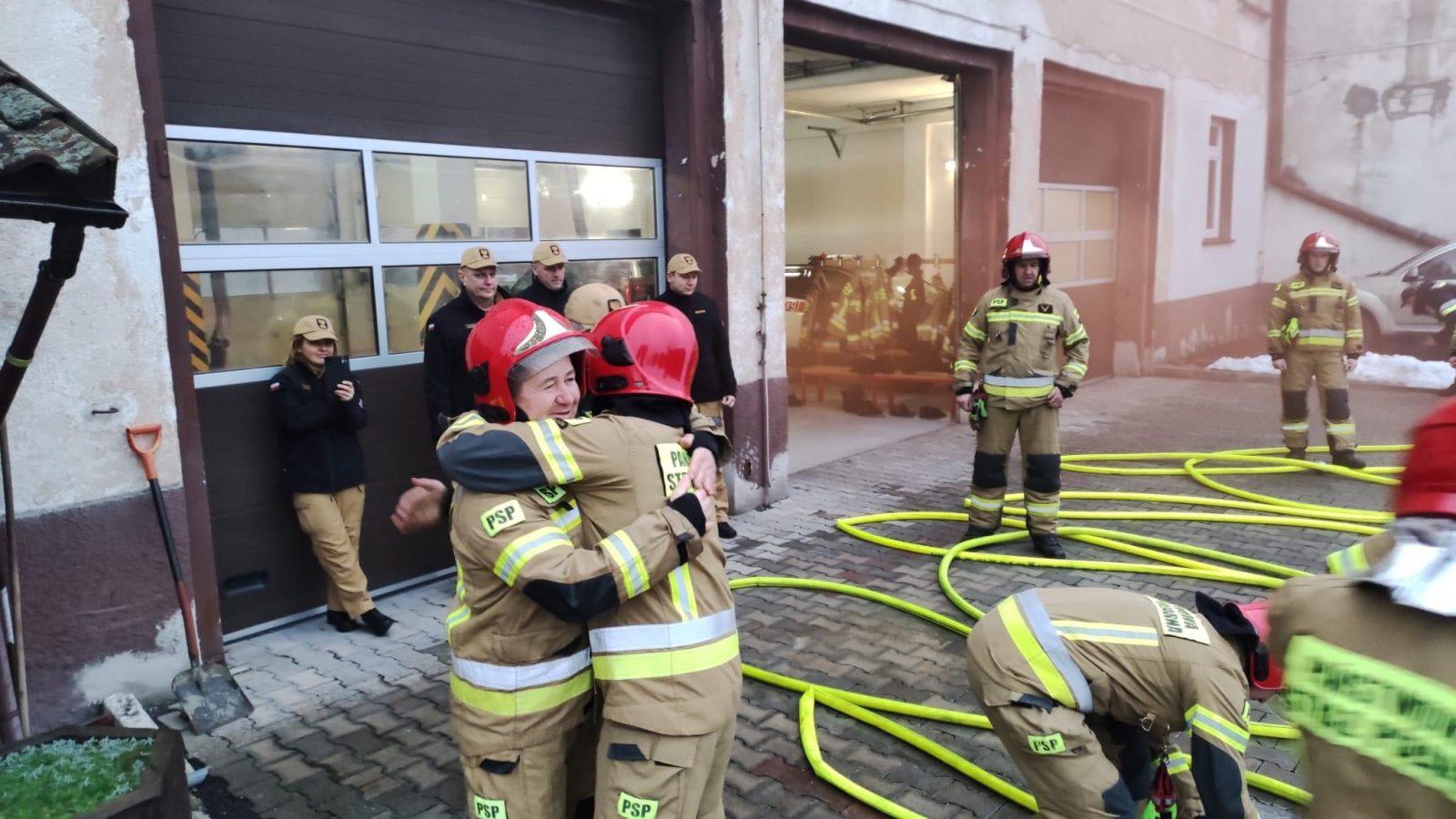 Po 29 latach służby w straży, odszedł na emeryturę. Został uroczyście pożegnany [FOTO]