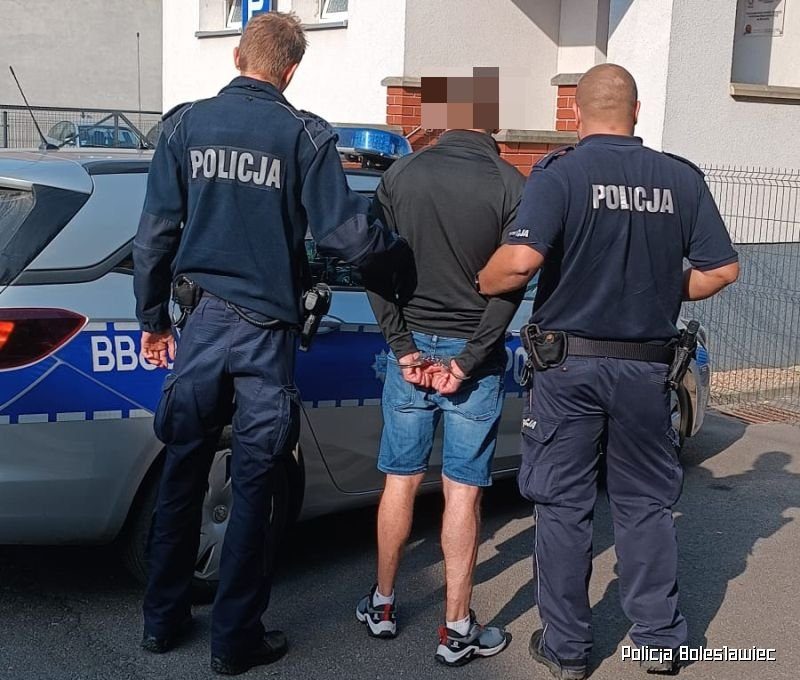 Znęcał się nad matką, trafił do aresztu na 3 miesiące
