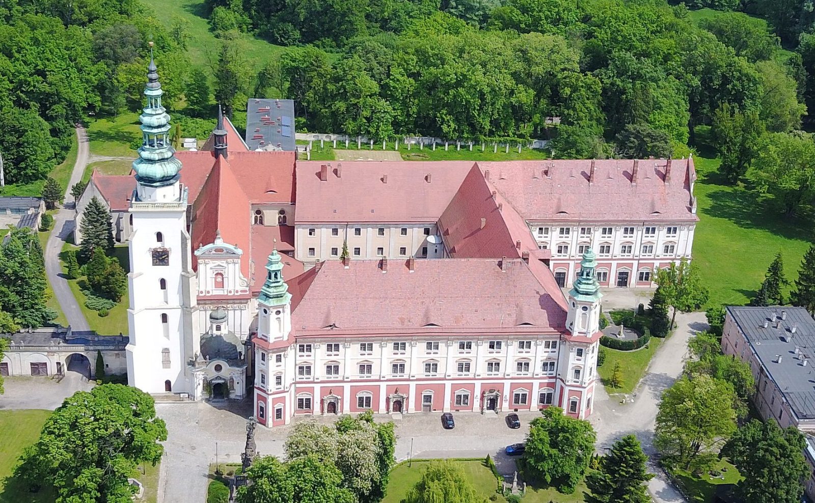 Opactwo Cystersów w Henrykowie na drodze do otrzymania tytułu Pomnika Historii