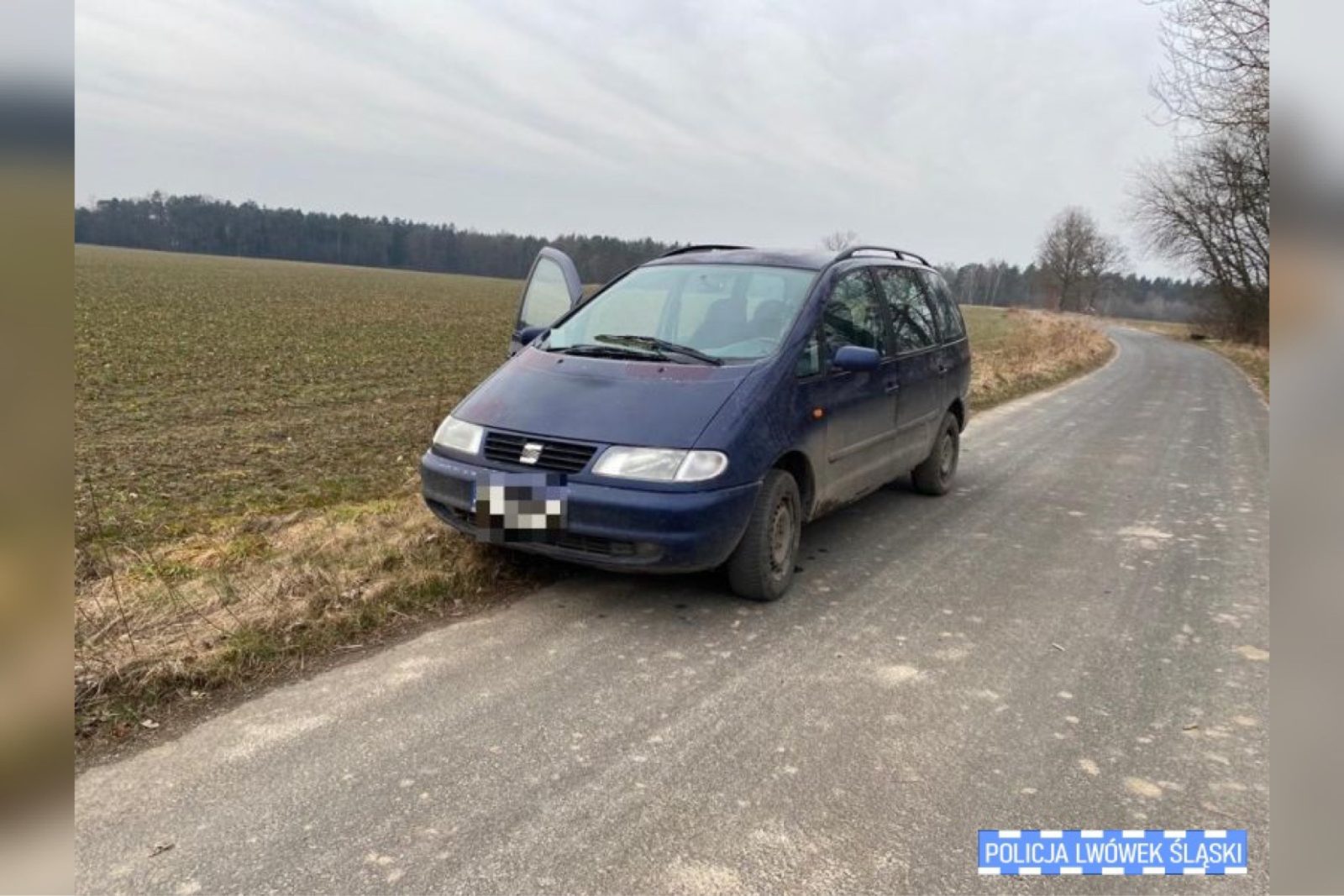 Lwóweccy policjanci podjęli pościg za pijanym kierowcą