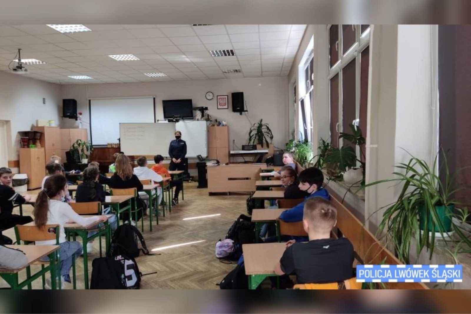 O odpowiedzialności prawnej i cyberzagrożeniach z uczniami SP nr. 1 w Lwówku Śląskim