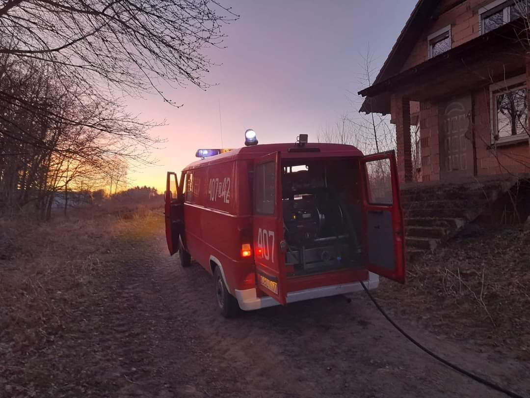 Plaga pożarów traw