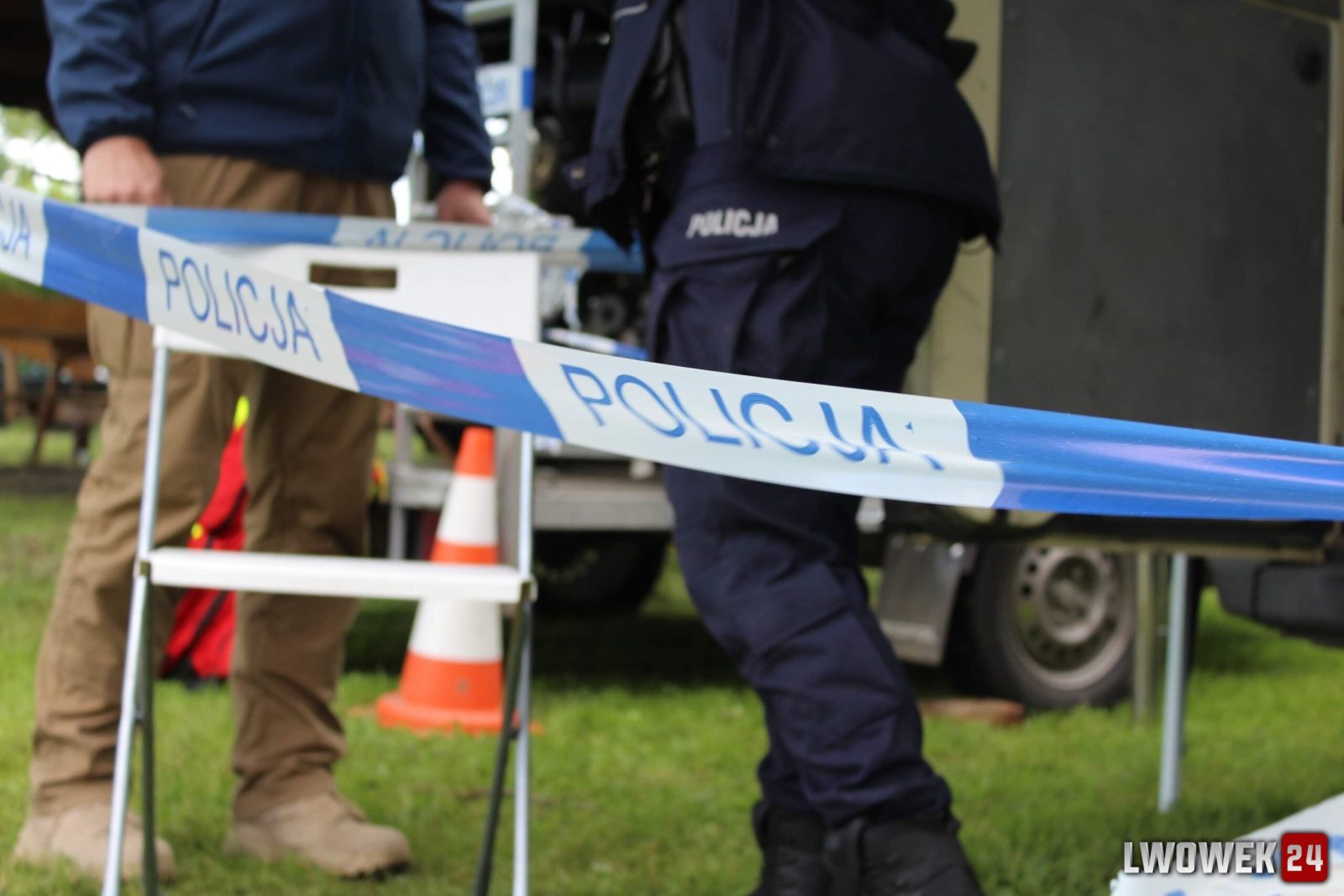 Tajemnicza śmierć w mieszkaniu w Lwówku Śląskim: Co wykazało śledztwo?