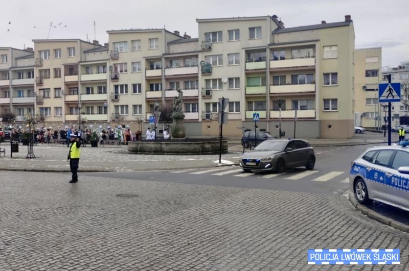 Lwóweccy policjanci o Orszaku Trzech Króli