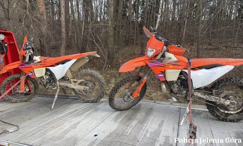 Policjantka w drodze do pracy znalazła motocykle o wartości 80 tys. złotych