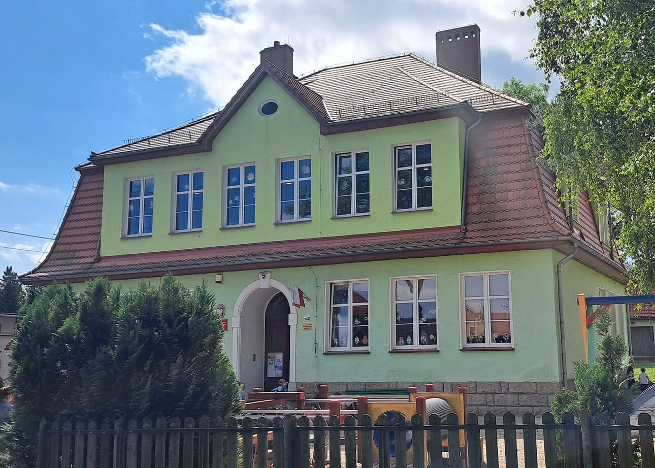 Przedszkole Miejskie w Lubomierzu otrzyma imię "Kolorowe Skrzaty"
