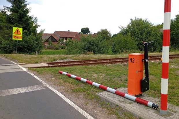Uszkodziła szlaban. Dostała mandat 2000 zł i 15 punktów