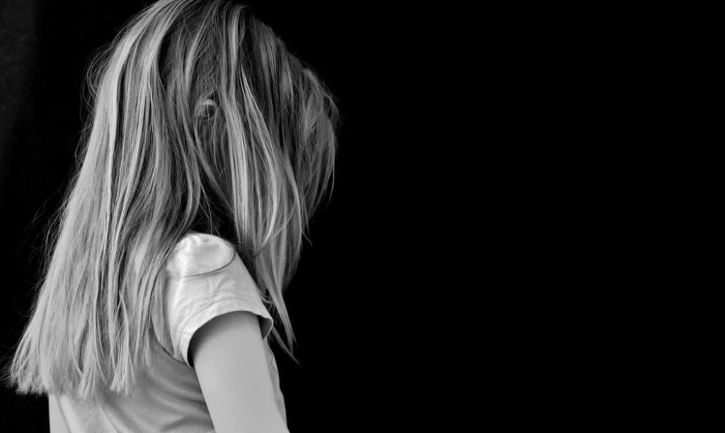 60-latek z powiatu lwóweckiego podejrzany o molestowanie 9-letniej wnuczki swojej żony