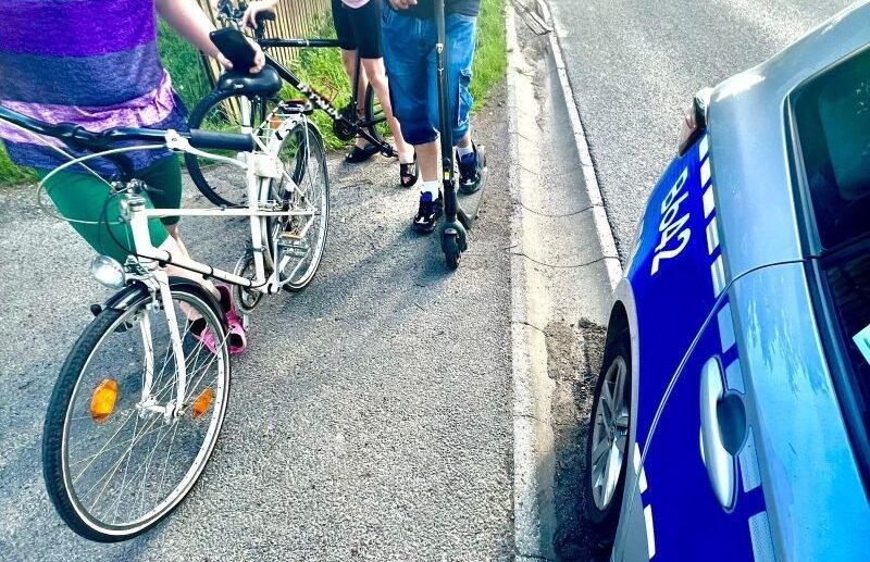 „Elektryczny rower i hulajnoga” – policjanci dbali o bezpieczeństwo użytkowników jednośladów