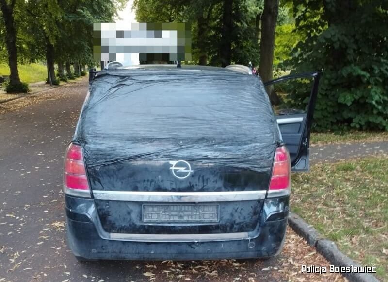 Kradli elektronarzędzia z budowy