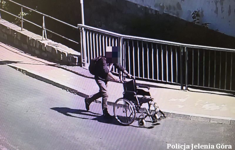 Recydywista ukradł wózek inwalidzki