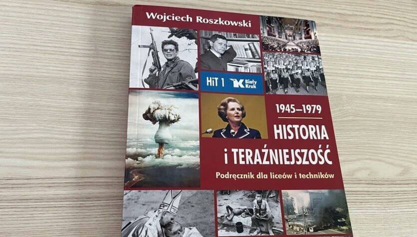 Hit czy Kit? Szkoły nie informują o tym z jakiego podręcznika będą korzystać.