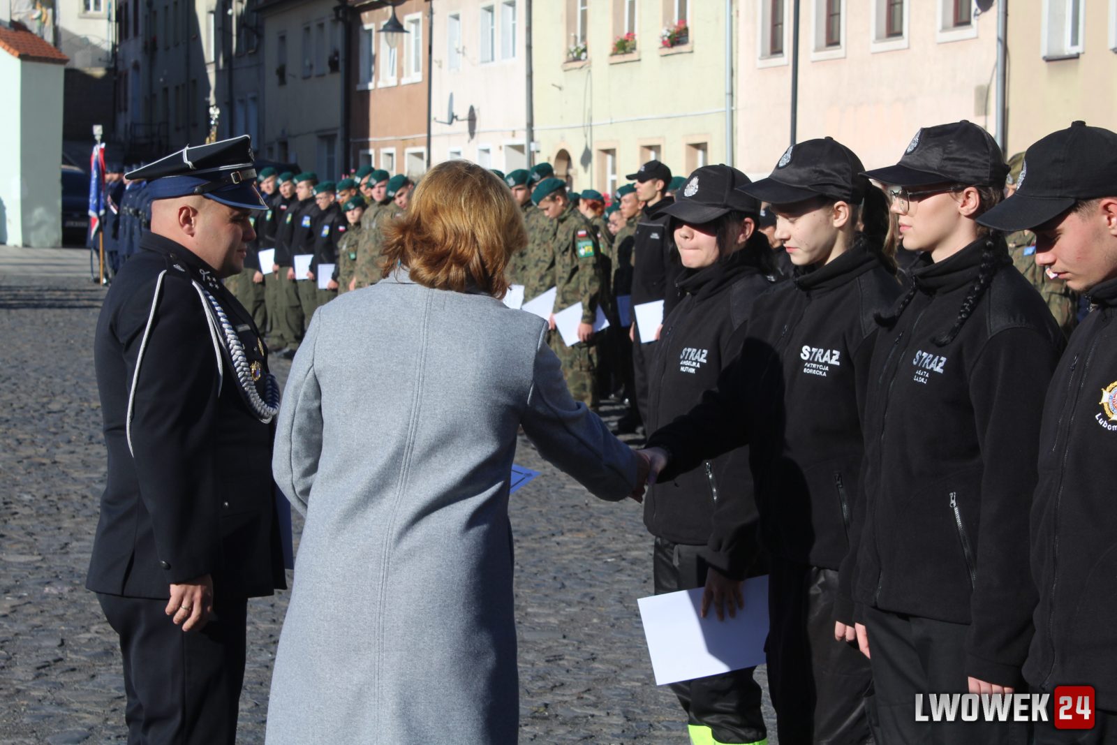 Uroczyste ślubowanie klas pierwszych w Lubomierzu — zdjęcie 149