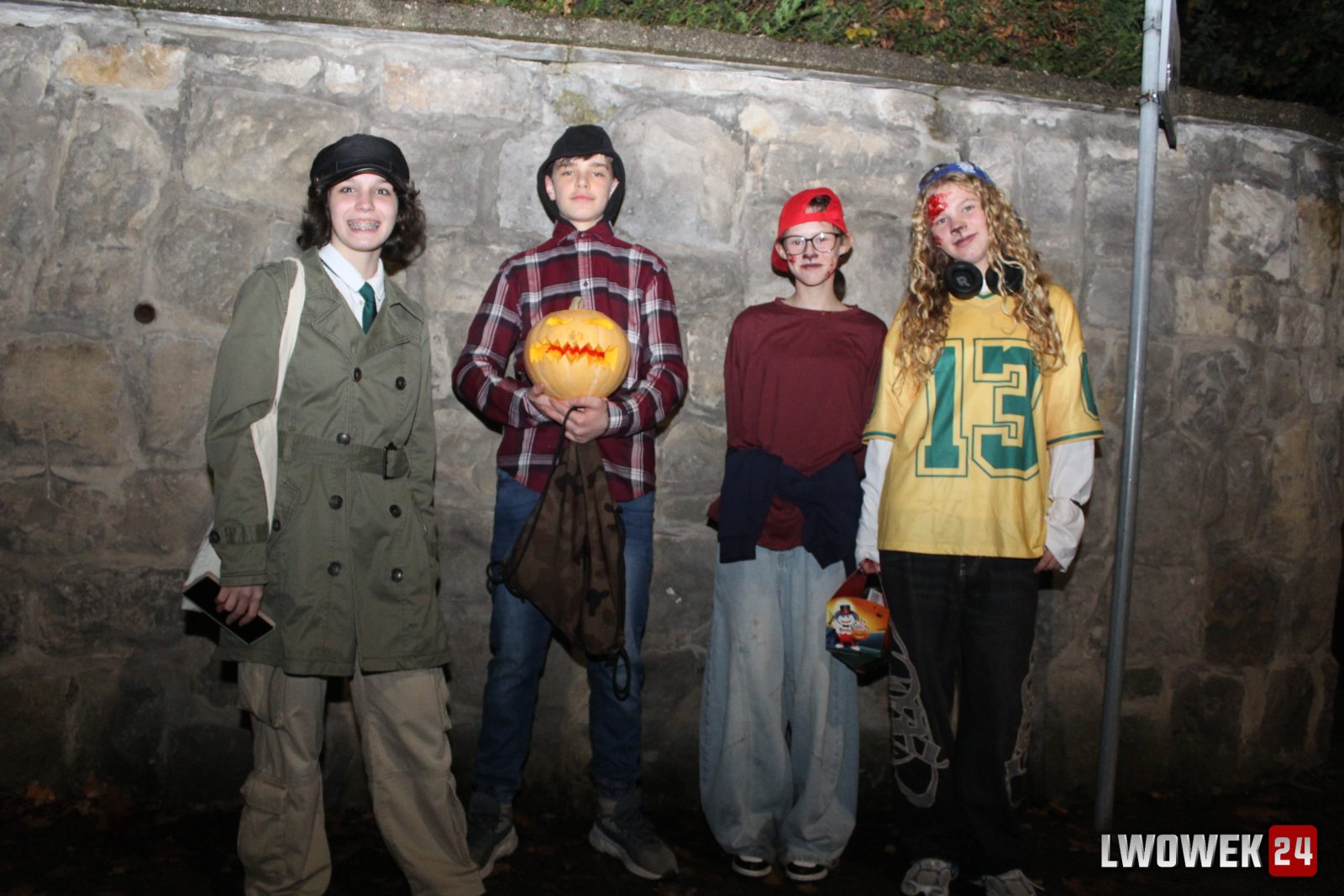 Lwówek Śląski w halloweenowym klimacie. Tak mieszkańcy spędzili 31 października — zdjęcie 2