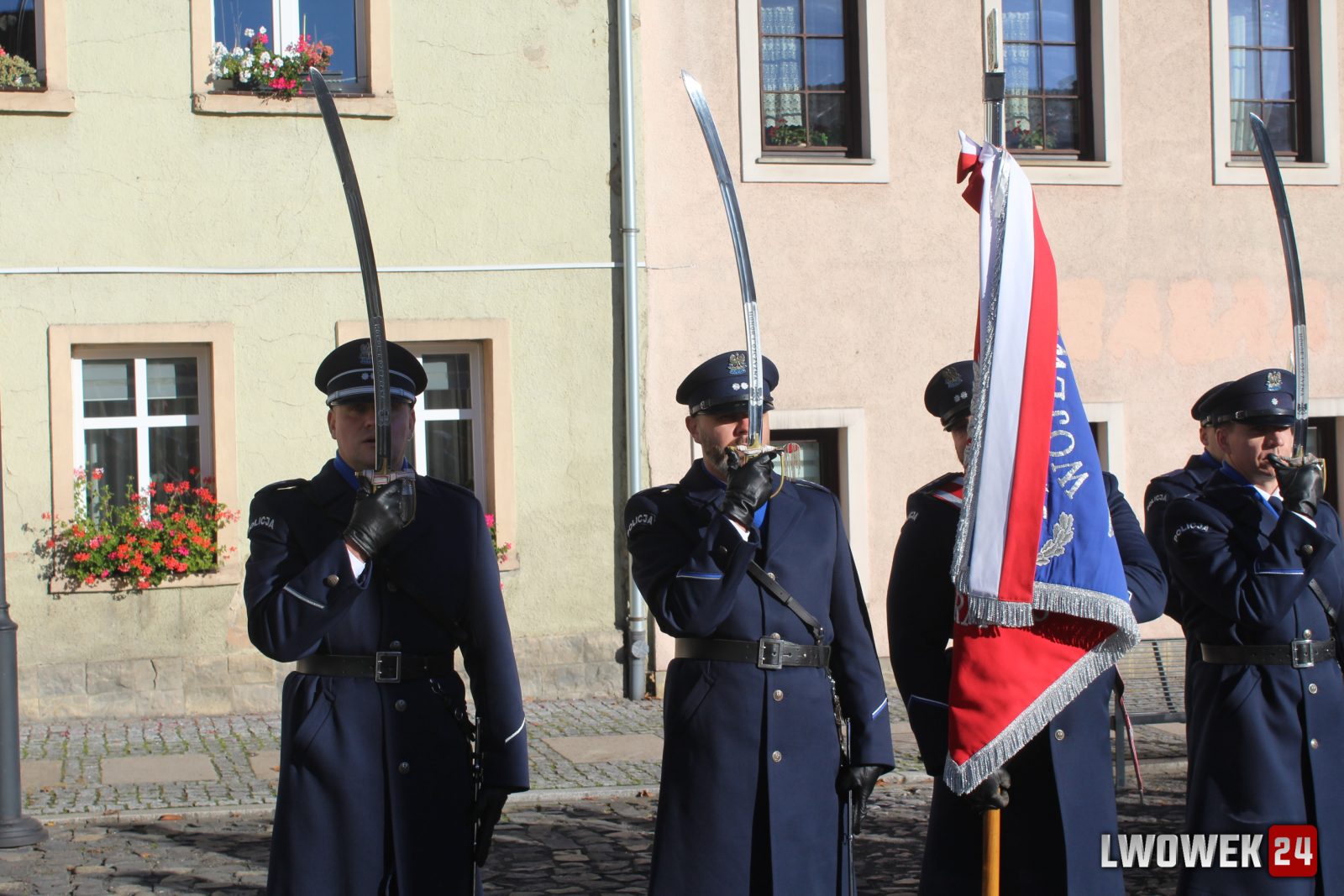 Uroczyste ślubowanie klas pierwszych w Lubomierzu — zdjęcie 27