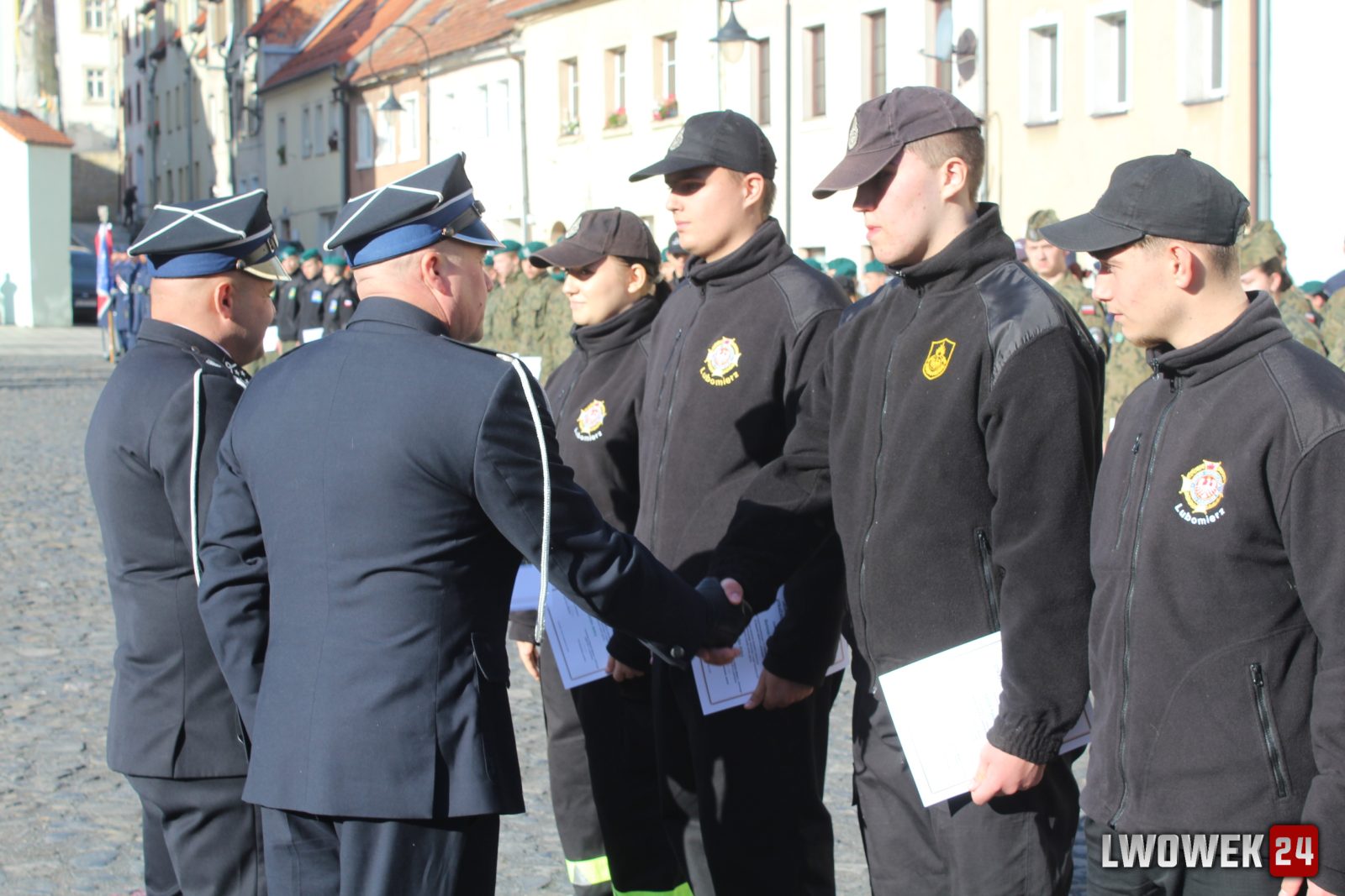 Uroczyste ślubowanie klas pierwszych w Lubomierzu — zdjęcie 193