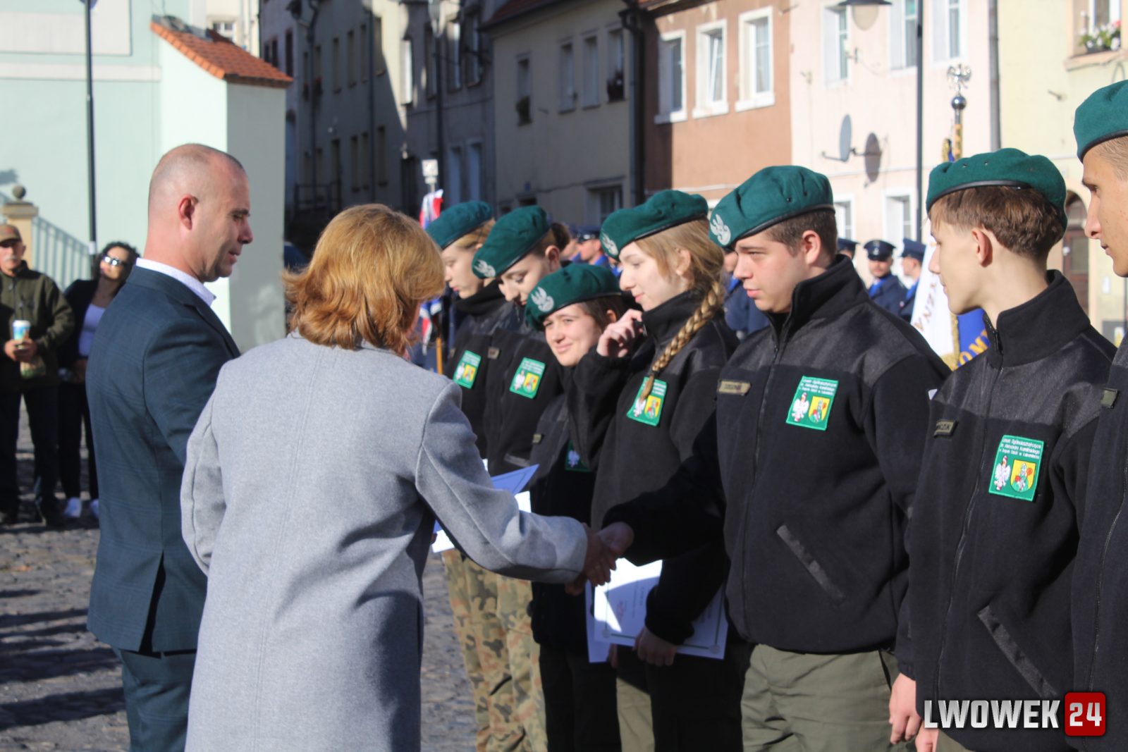 Uroczyste ślubowanie klas pierwszych w Lubomierzu — zdjęcie 129