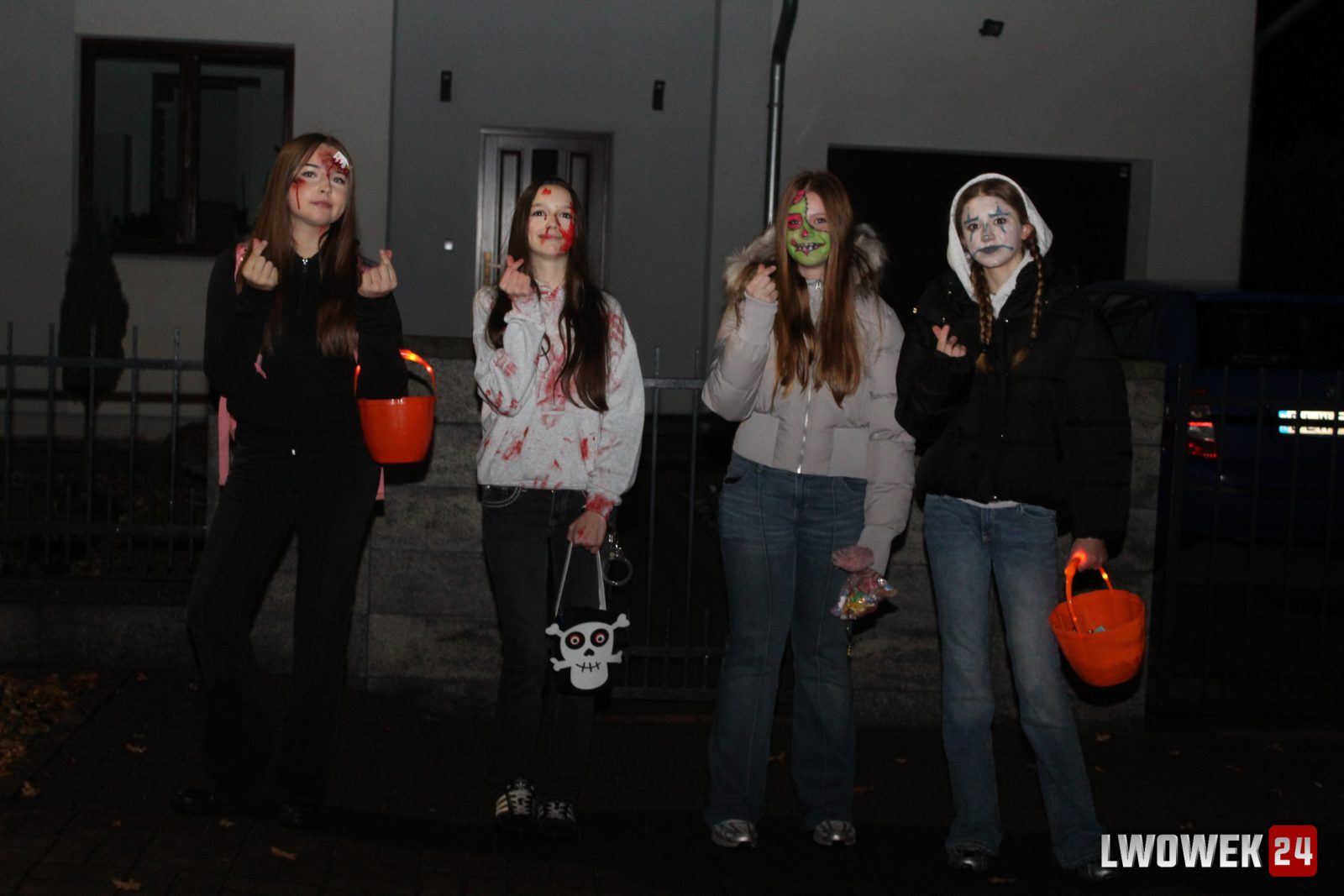Lwówek Śląski w halloweenowym klimacie. Tak mieszkańcy spędzili 31 października — zdjęcie 14