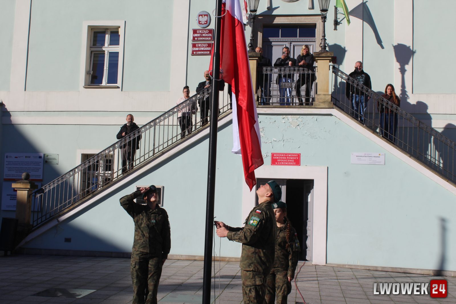 Uroczyste ślubowanie klas pierwszych w Lubomierzu — zdjęcie 32