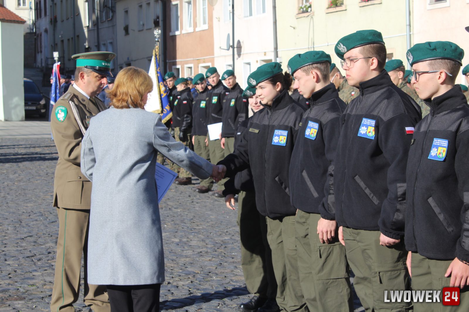 Uroczyste ślubowanie klas pierwszych w Lubomierzu — zdjęcie 135