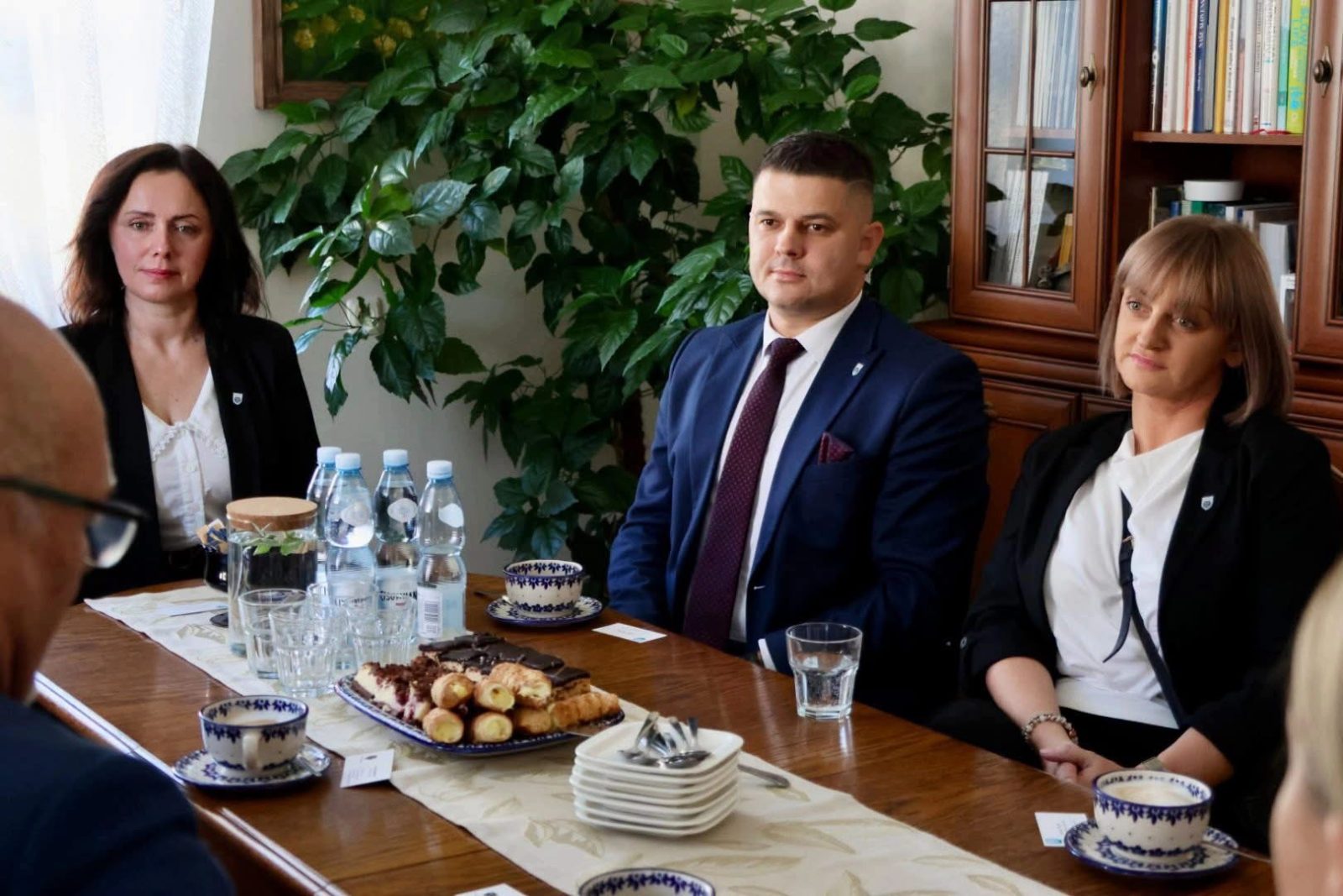 Przedstawiciele gminy Kamieńsk z wizytą we Wleniu. Pomogli oni gminie podczas powodzi — zdjęcie 1