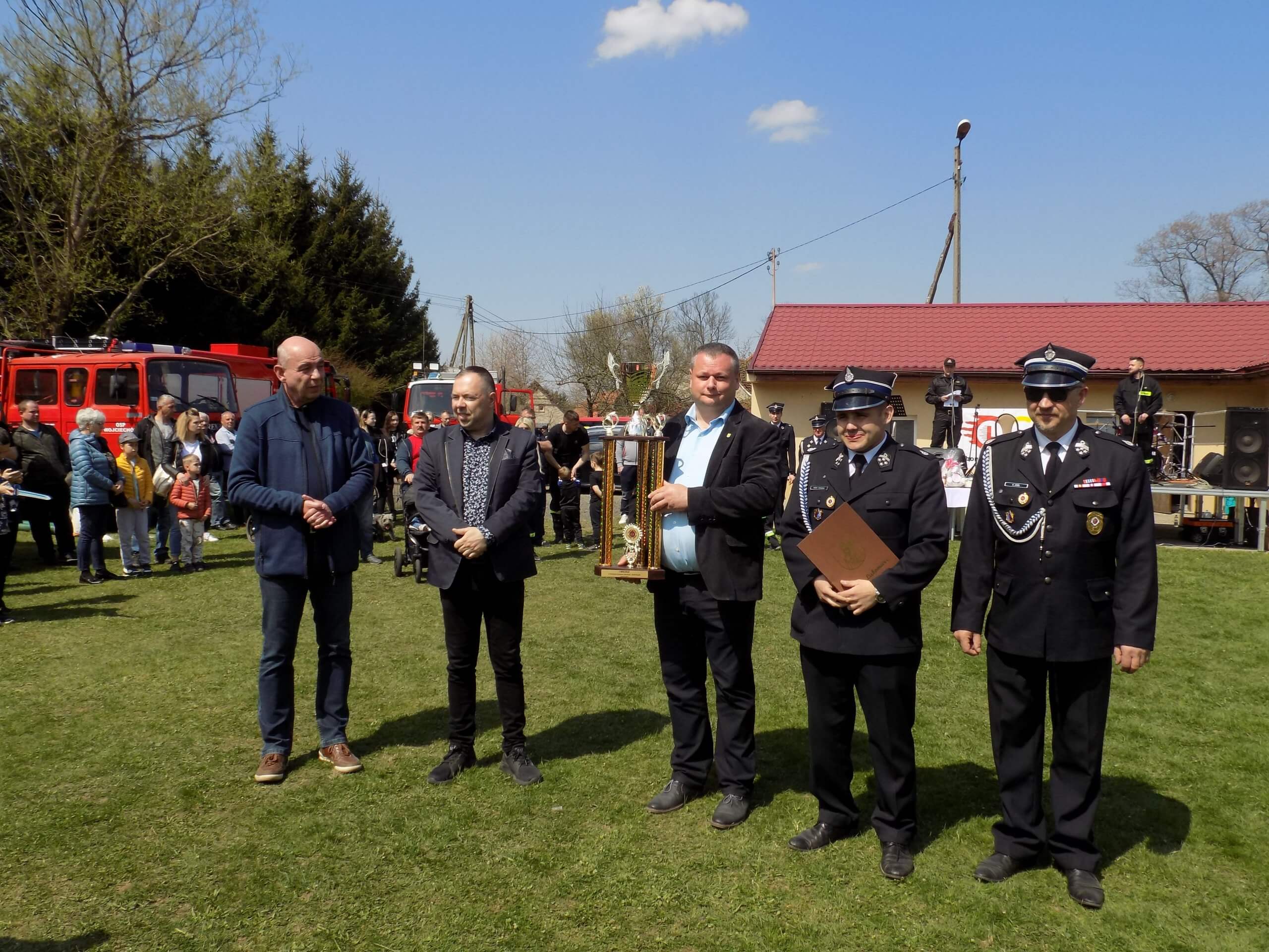  MAJÓWKA: Gminne zawody sportowo-pożarnicze w Lubomierzu