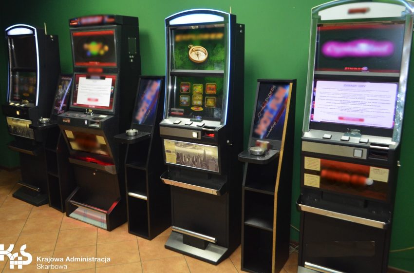  KAS zatrzymała kolejne 53 nielegalne automaty do gier hazardowych