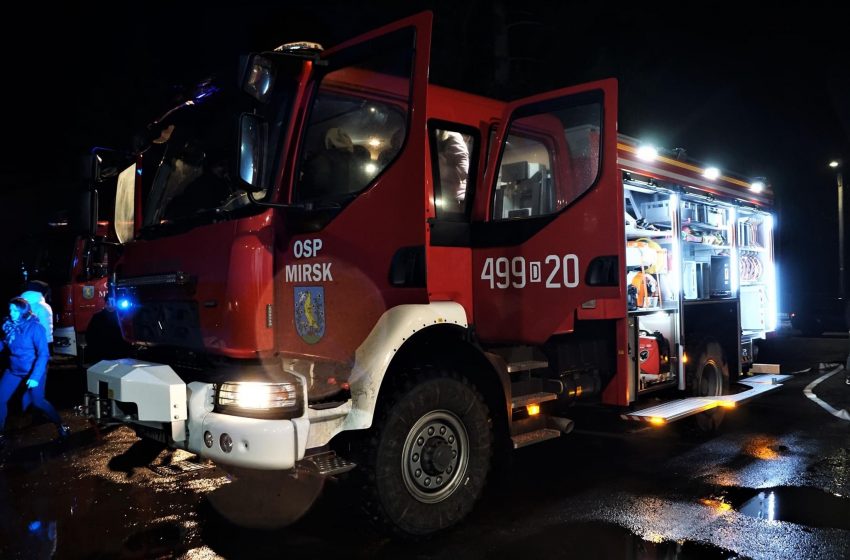  OSP Mirsk z nowym wozem strażackim