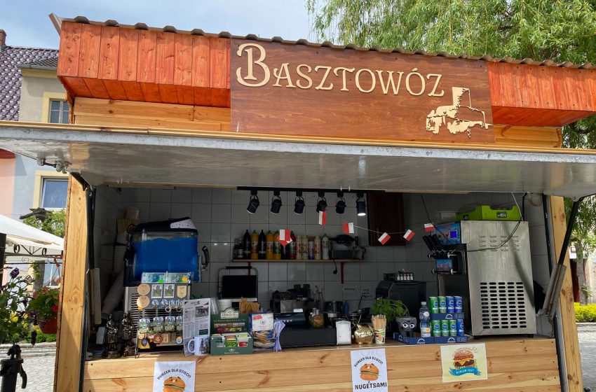  Basztowóz – Gastronomiczna Stolica Wlenia Zaprasza do odkrycia smaków!