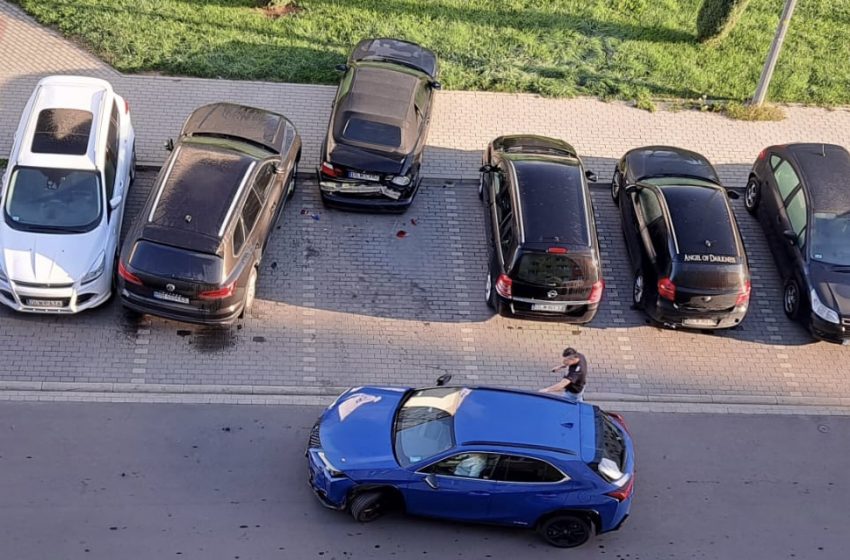  Kolizja podczas parkowania w Lwówku Śląskim