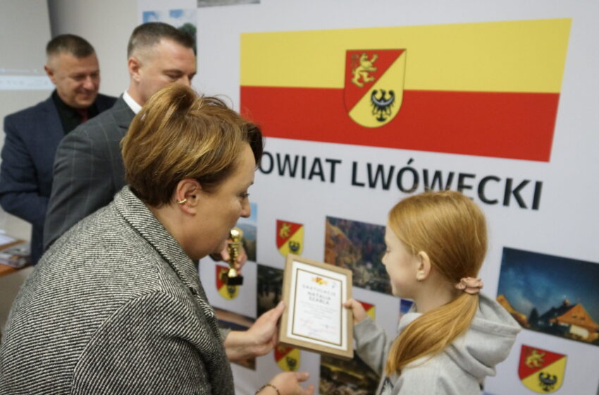 Wyjątkowe wyróżnienie dla młodych mistrzyń piłki ręcznej z Mirska