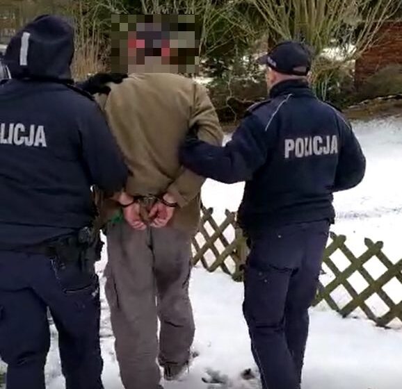  Gm. Lwówek Śl: 50-latek zwyzywał oraz kopał policjantów. Aresztowany na dwa miesiące