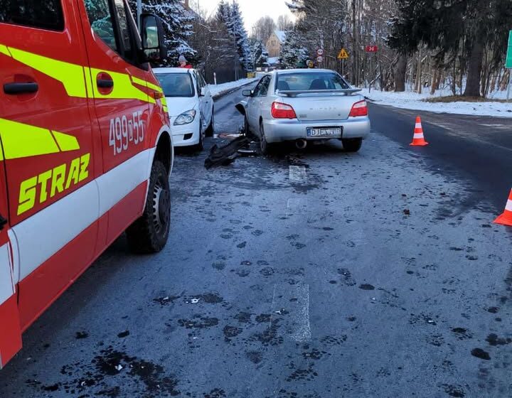 Pasiecznik. Wypadek na DK30