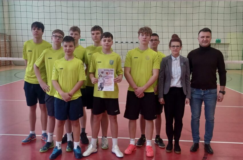  Mistrzostwa powiatu w piłce siatkowej chłopców igrzysk młodzieży