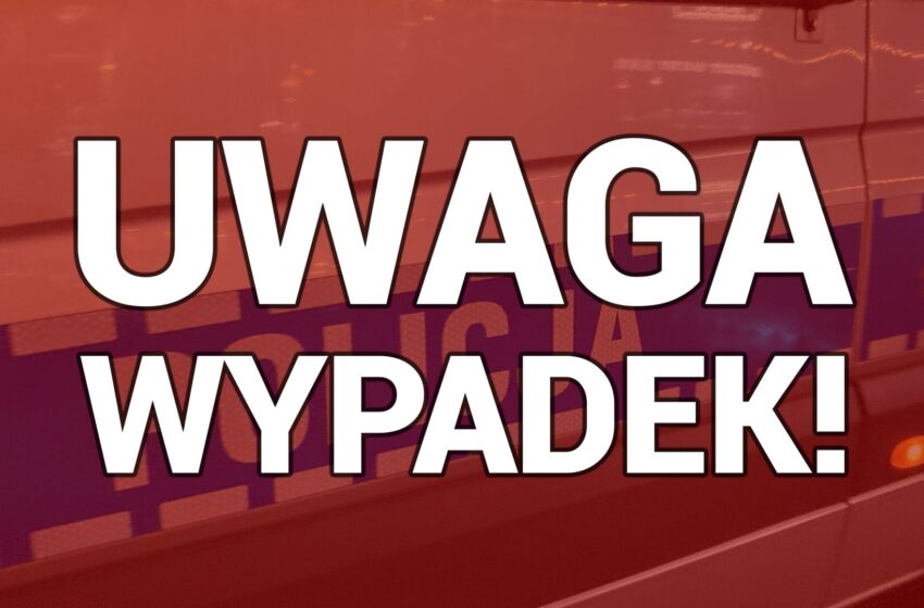 Zderzenie trzech samochodów na DW364. Cztery osoby poszkodowane