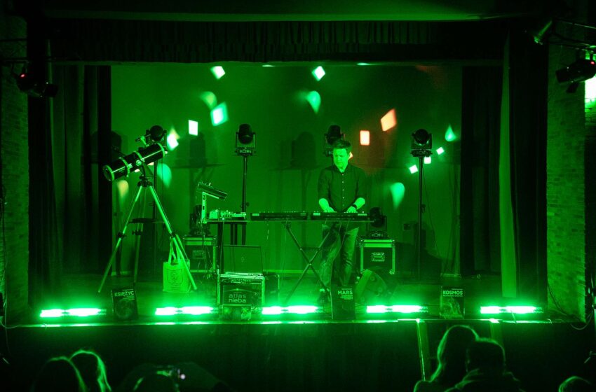  Hipnotyzująca podróż w kosmos – niezwykły wieczór we Wleniu